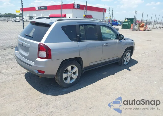 1C4NJCBA6GD666504: 42804566