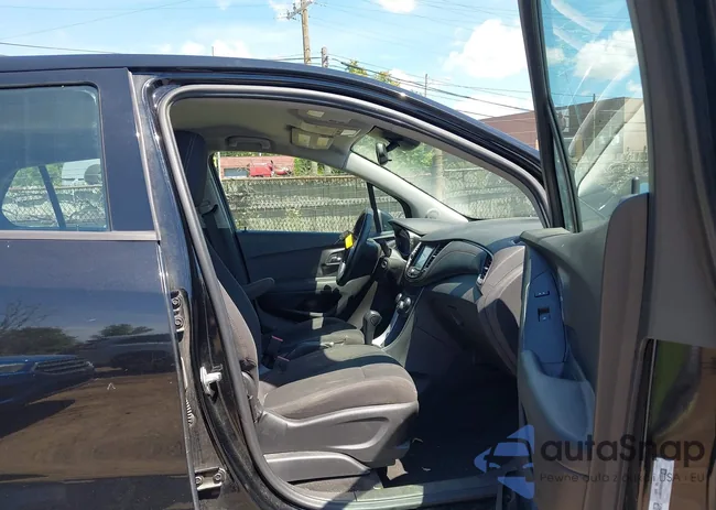 3GNCJKSB3HL286517: 42803568