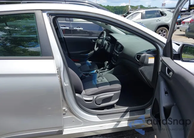 KMHC65LD3KU185157: 42803600