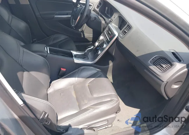 YV140MTL8H2438953: 42803645