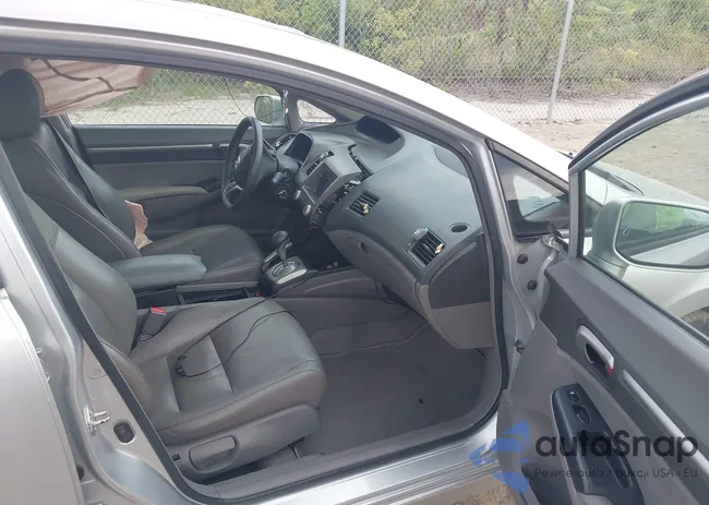 2HGFA16909H321114: 42803707