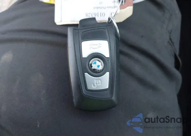 WBA8Z5C56FD672463: 42803766