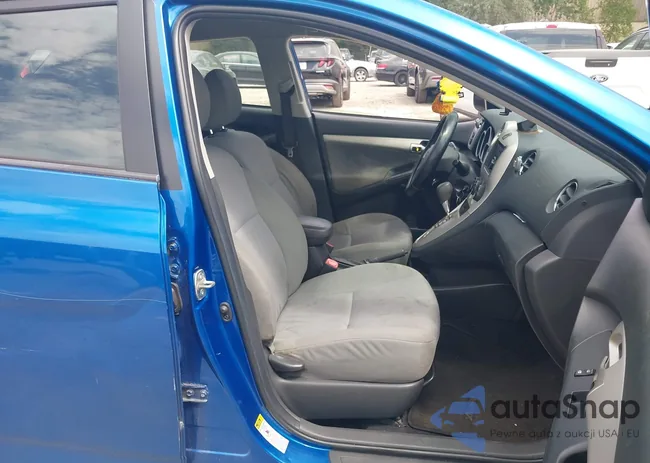 2T1KU40E29C054404: 42803834