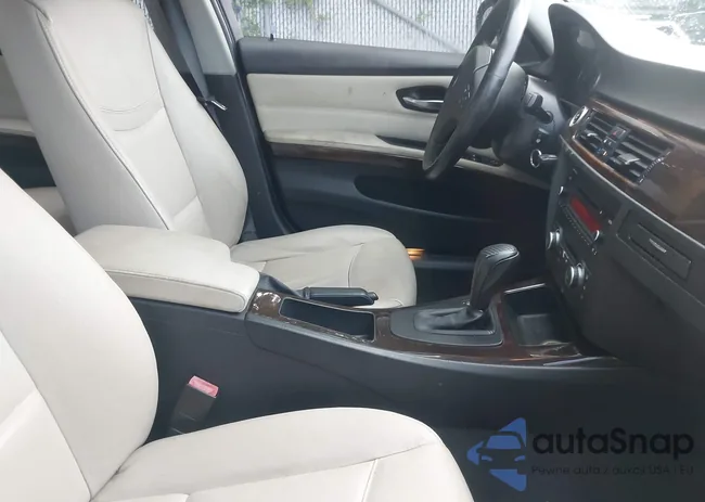 WBAPL5C52BA918739: 42803941