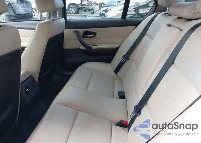 WBAPL5C52BA918739: 42803941