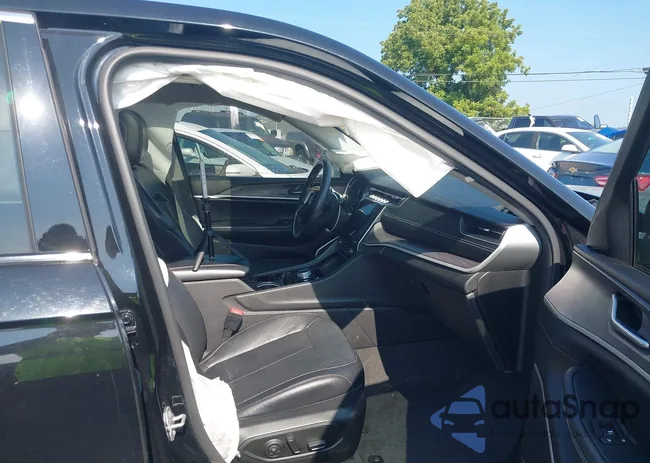 1C4RJGBG2N8547920: 42803953