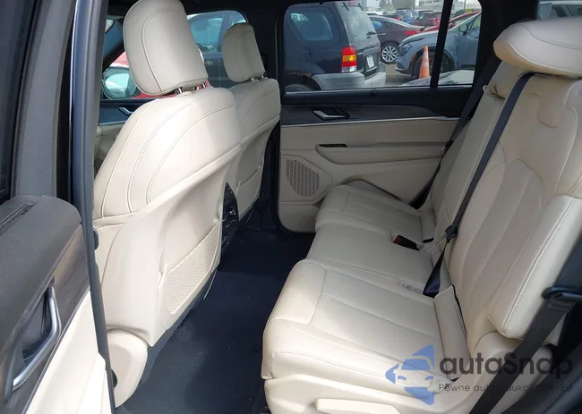 1C4RJKBG5P8905842: 42803959