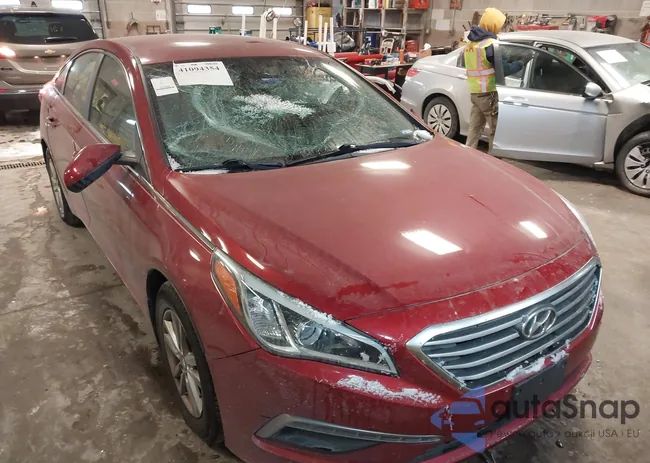 5NPE24AF2FH159107: 42805180