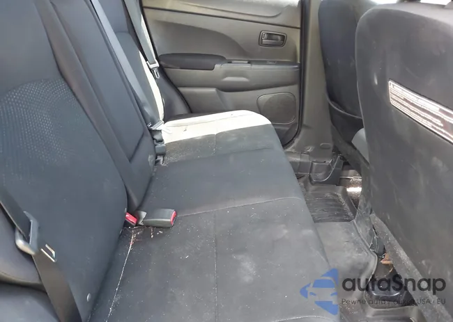 4A4AP3AU9FE027432: 42805204