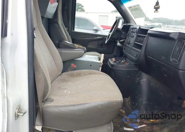 1GCGG29K291115586: 42805231