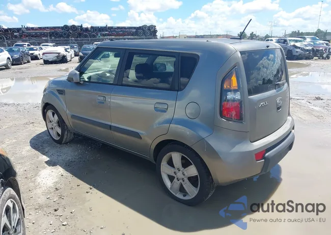 KNDJT2A27A7043847: 42805260