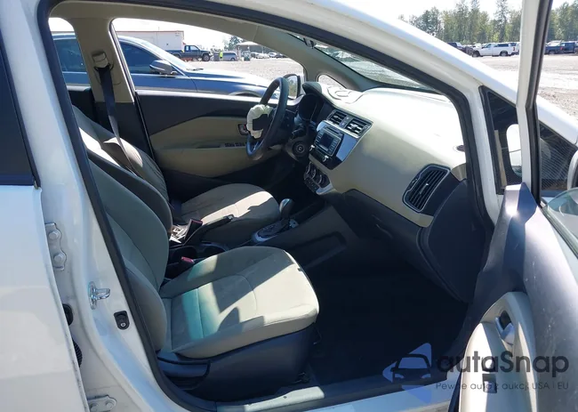 KNADM5A34G6577128: 42804768