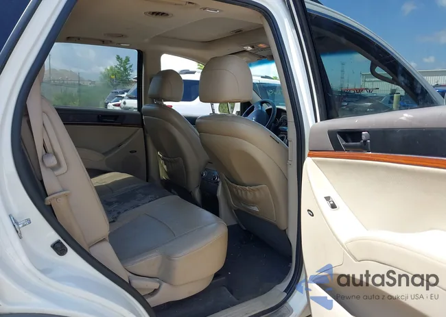 KM8NU4CC9CU185570: 42805972