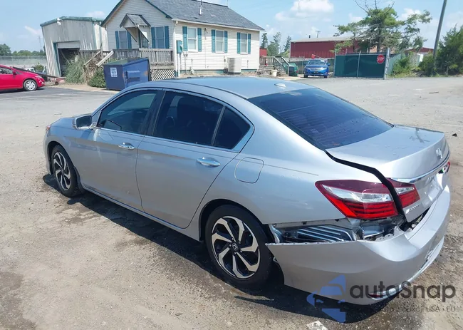 1HGCR2F74GA075924: 42805979