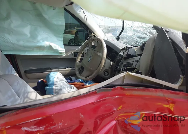 1FMCU0D78CKA80497: 42806002