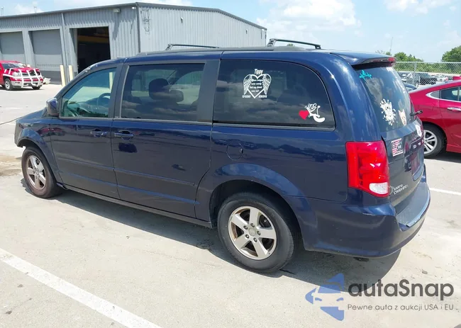 2C4RDGCG5DR626135: 42806315