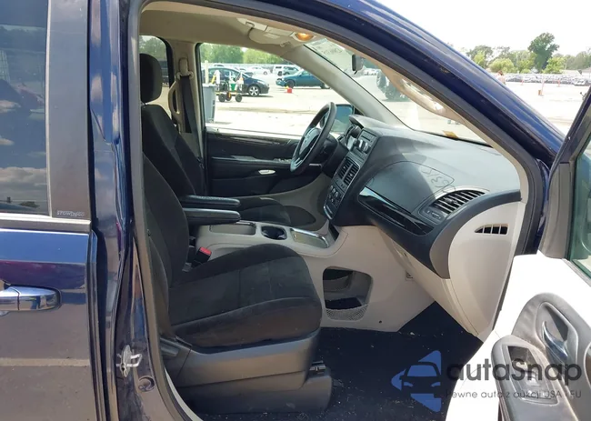 2C4RDGCG5DR626135: 42806315