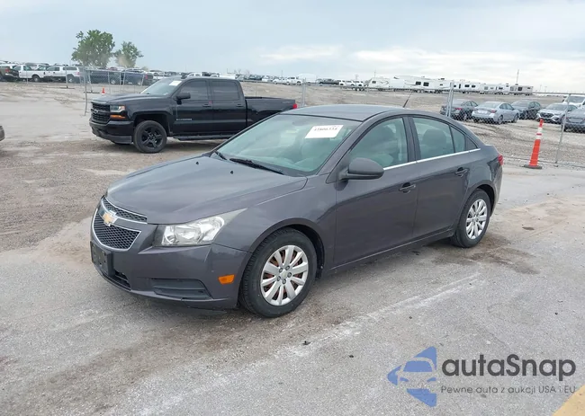 1G1PC5SH3B7138947: 42806334