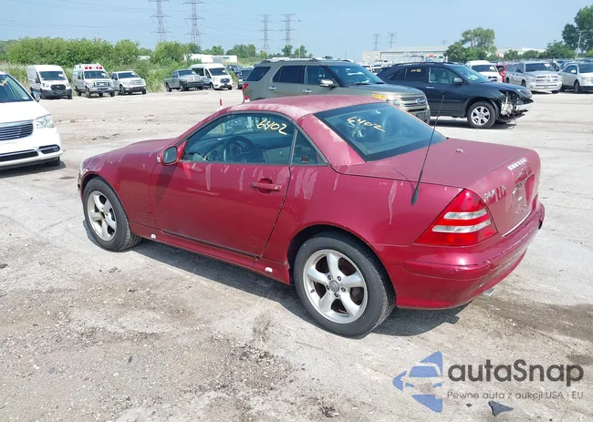 WDBKK65F31F202699: 42806402