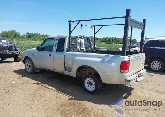 1FTYR44U82TA39062: 42805625