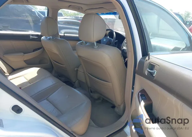 1HGCM66506A038405: 42805779