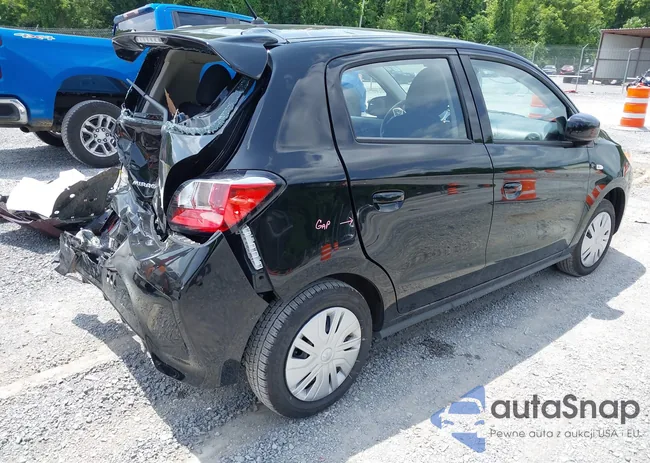 ML32AUHJ5RH035581: 42805794