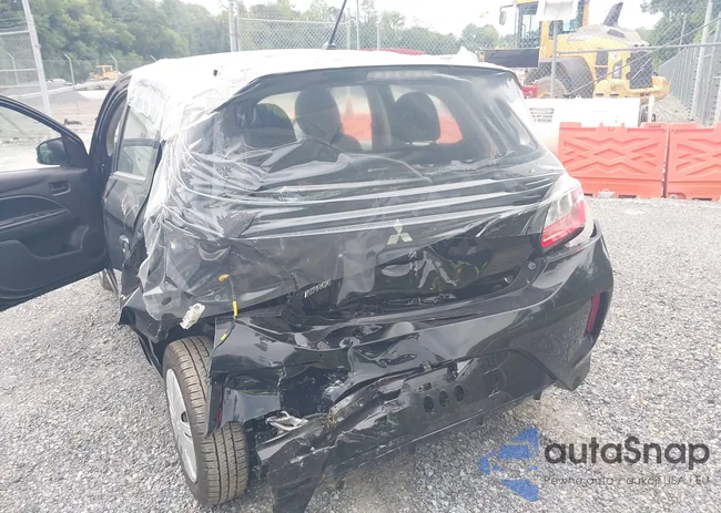 ML32AUHJ5RH035581: 42805794