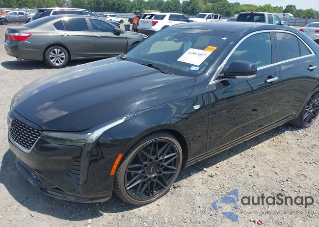 1G6DJ5RK9M0111655: 42807097