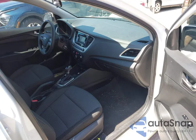 3KPC24A30JE032981: 42807400