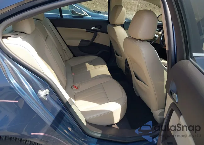 W04GP5EC5B1076802: 42807444