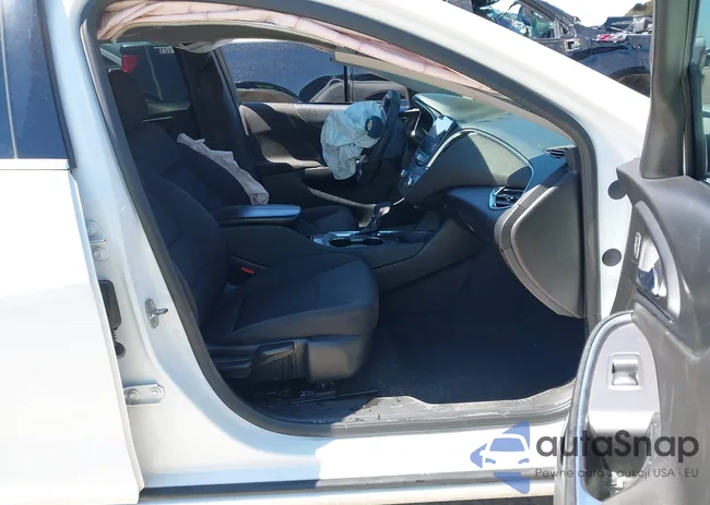 1G1ZD5ST0MF073980: 42806580