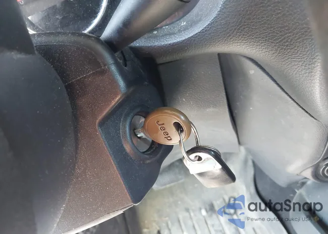 1C4BJWDG7GL226173: 42806620