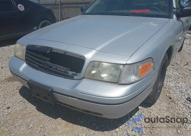 2FAFP71W1YX200681: 42806693