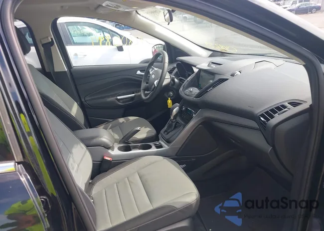 1FMCU9GX2GUC48239: 42806897