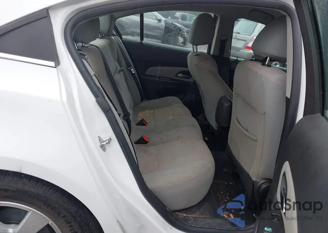 1G1PC5SB6D7302545: 42806944