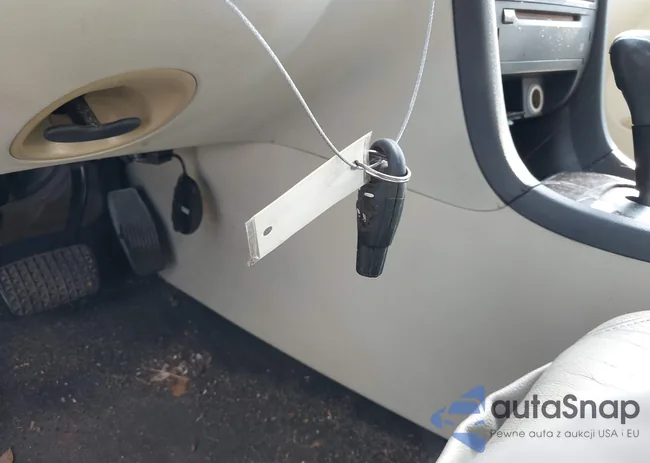 YS3FD79Y466101802: 42808114