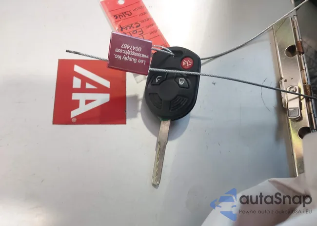 1FMCU0F79KUA38758: 42808159