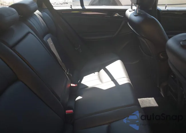 WDBRH81J15F645409: 42808171