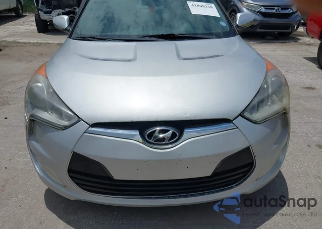 KMHTC6AD2DU171979: 42808238