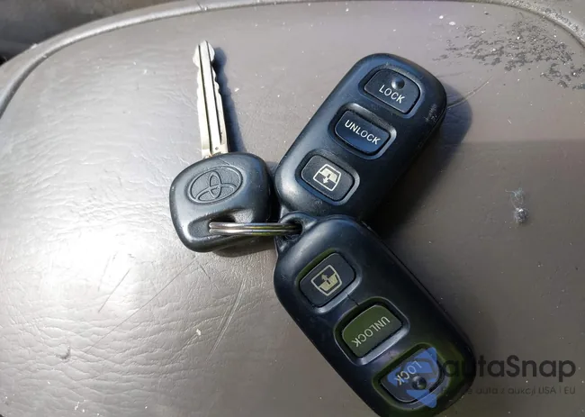 5TDBT44A86S258928: 42808364