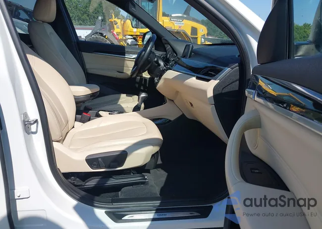 WBXHT3Z36G4A48894: 42808438