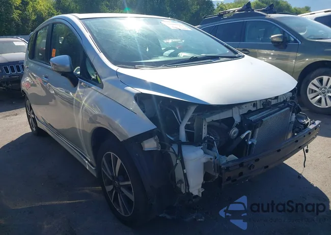 3N1CE2CP8JL355833: 42808506