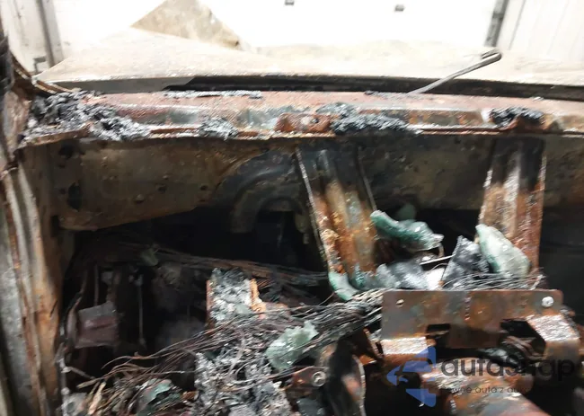 2GCEK19RXW1188286: 42808564