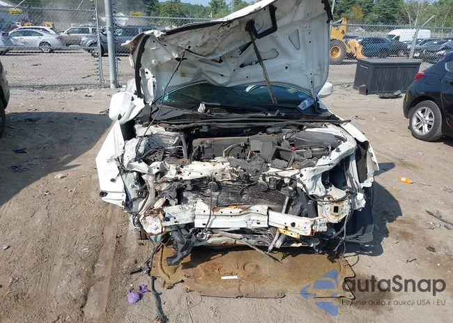 1HGCR2F84DA136922: 42807575