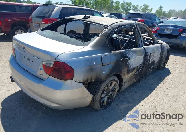 WBAVA37558NL58065: 42807718