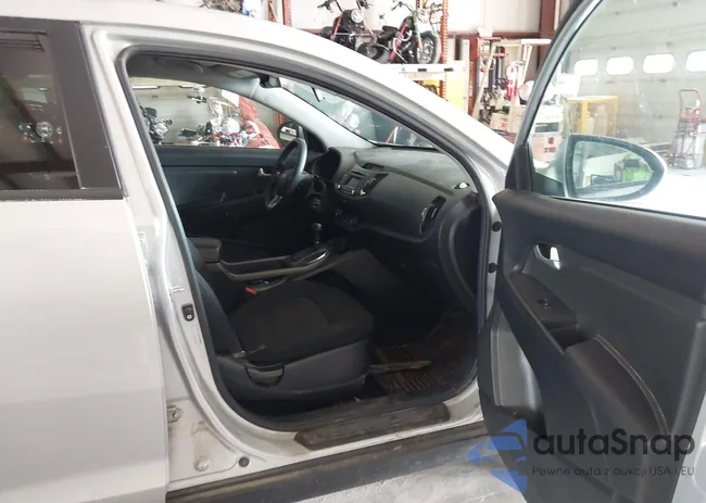 KNDPBCA21C7190946: 42807764