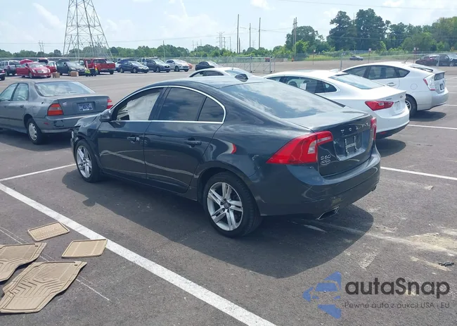 YV140MFK4F1355820: 42807871