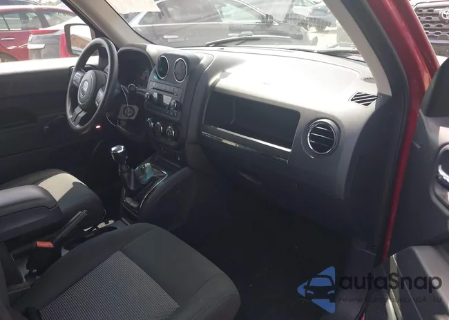 1C4NJPBA4CD526484: 42807909