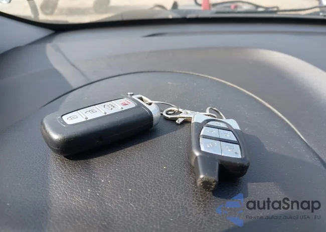 KMHDH4AE3DU614403: 42809499