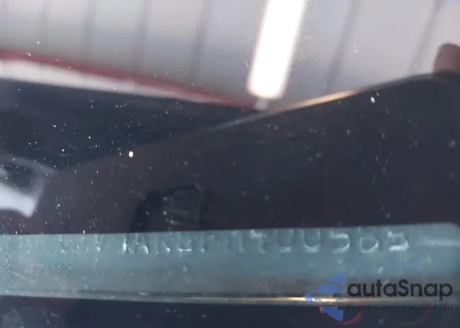 JN1BV7AR8FM400585: 42809545